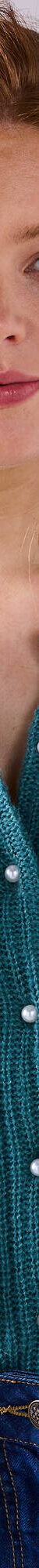 Cardigan boutons perles fantaisie, maille anglaise toucher doux (vert sauge) Cardigan boutons perles fantaisie, maille anglaise toucher doux (vert sauge)